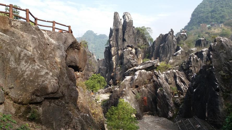 贺州玉石林景区-贺州玉石林景区简介